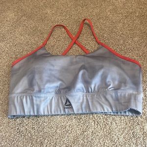 Reebok women’s sports bra. Gray and red